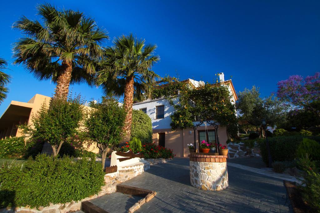 Hotel Cortijo De Salia อัลเกาซิน ภายนอก รูปภาพ