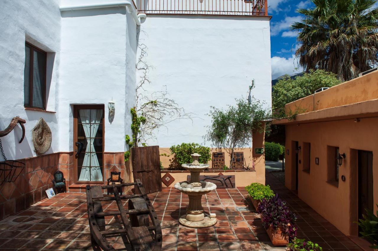 Hotel Cortijo De Salia อัลเกาซิน ภายนอก รูปภาพ